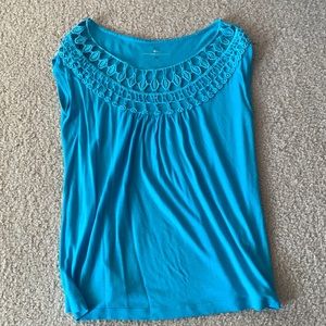 Gorgeous blue detailed top